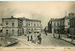 Châlons Sur Marne * La Rue De Marne * Ancienne Porte * Café De Paris - Châlons-sur-Marne