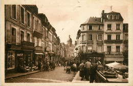 Bolbec * La Rue De La République * Marché * Commerces Magasins - Bolbec