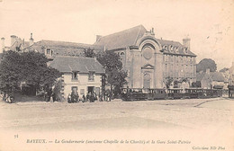 Bayeux        14      La Gendarmerie Et La Gare Saint Patrice - Train -       (voir Scan) - Bayeux