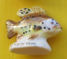 Fève - Roi De La Pêche 2001  -  Poisson  -   La Perche Soleil - Dieren