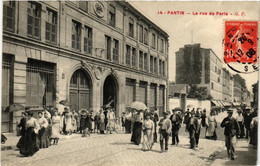 CPA PANTIN La Rue De Paris. (509627) - Pantin