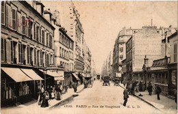 CPA PARIS (15e) Rue De Vaugirard. (536862) - Arrondissement: 15