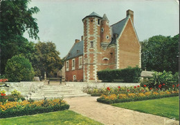 Le Château De Plessis-lès-Tours (XVe Siècle)  Résidence Du Roi Louis XI - (P) - La Riche