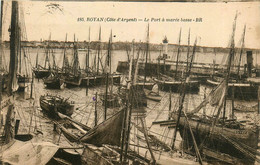 Royan * Vue Sur Le Port à Marée Basse * Jetée Et Phare * Bateaux - Royan
