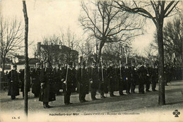 Rochefort Sur Mer * Le Cours D'ablois * La Remise De Décorations * Cérémonie Militaire Militaria - Rochefort