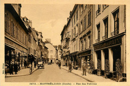 Montbeliard * La Rue Des Febvres * Café De La Paix * Commerces Magasins - Montbéliard