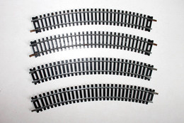 LIMA HO, LOT 4 RAILS COURBE: 3 RAIL N3030 R=360, 36° + 1 RAIL N3011 R=431, 30° /MINIATURE FERROVIAIRE TRAIN (2105.182) - Vías Férreas