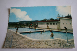 Montcuq - La Piscine - Montcuq