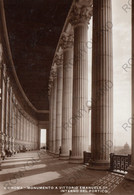 CARTOLINA  ROMA,LAZIO,MONUMENTO A VITTORIO EMANUELE II-INTERNO DEL PORTICO,STORIA,MEMORIA,BELLA ITALIA,VIAGGIATA 1951 - Altare Della Patria