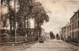 Beaumont  Entrée De La Ville Et Parc De L'esplanade Animée Voyagé En 1908 - Beaumont