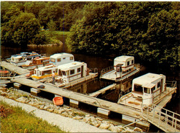 Châteauneuf Du Faou * Le Port Sur Le Canal De Nantes à Brest * Caravane Caravaning - Châteauneuf-du-Faou