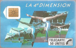 F0036  50 La 4e Dimension Femmes ( Batch: 1017) USED - 1988
