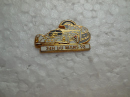Pin's 24H DU MANS 1993 PAR ARTHUS BERTRAND.........BT28 - Autorennen - F1