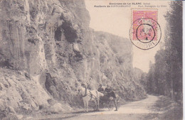 36 - ENVIRONS DE LE BLANC- LES ROCHERS DE FONTGOMBAULT - ATTELAGE VOITURE A CHEVAL EN PROMENADE - Le Blanc