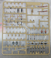 1/35 ACADEMY LOT DE DEUX GRAPPES - Armee