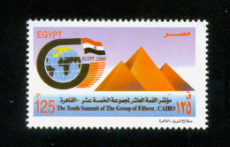 EGYPT / 2000 / TENTH GROUP 15 SUMMIT ; CAIRO / PYRAMIDS / FLAG / GLOBE / MNH / VF - Ungebraucht