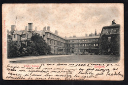 (RECTO / VERSO) OXFORD EN 1902 - TRINITY COLLEGE - BEAU TIMBRE - LEGER PLI AU CENTRE - CPA PRECURSEUR - Oxford