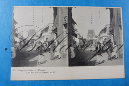 Voyages Indes MADURA  Un Rue Vers Le Temple N° 24 L.L. / Vue Stéréoscopiques Stereoscopic  View. - Stereoskopie