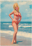 70s SEXY BIKINI  BUSTY GIRL BLONDE WOMAN ON BEACH, EROTIC, PIN UP,  Old Photo Postcard - Pin-Ups