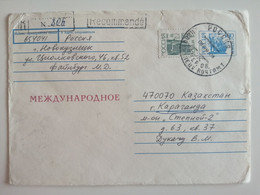 1995..RUSSIA.. COVER WITH  STAMPS...PAST MAIL..REGISTERED..NOVOKUZNETSK - Cartas & Documentos
