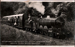 ! Old Postcard Sutton Miniatue Railway, Park Eisenbahn, Dampflok, Pat Collons Amusement Park - Treinen