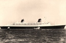 Le Bateau Paquebot FRANCE France Compagnie Générale Transatlantique Construit à St Nazaire * éditeur Bellevues F.W.3 - Steamers