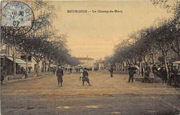 38-BOURGOIN- LE CHAMP-DE-MARS - Bourgoin