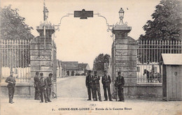 CPA - 58 - COSNE Sur LOIRE - Entrée De La Caserne Binot - Militaire - Poilus - Cheval - Cosne Cours Sur Loire