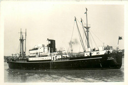 AUK LONDON * Carte Photo * Bateau Paquebot Commerce Cargo * Compagnie Société General Steam Navigation - Piroscafi