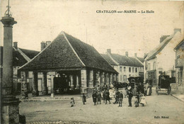 Chatillon Sur Marne * La Halle * Place Village * Enfants Villageois - Châtillon-sur-Marne