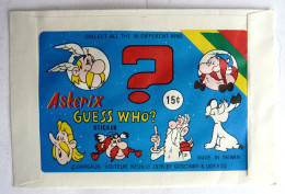 POCHETTE ASTERIX AVEC SILHOUETTE EN MOUSSE 1978 DEVINE QUI ? NON OUVERTE Avec La Couleur Jaune (3) - Objets Publicitaires