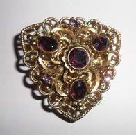 A BROOCH. VINTAGE. Decoration. - 10-75-i - Broches