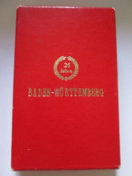 German Cross Medal 25 Years In The Service Of Firefighters Baden-Wurttemberg,in Original Box - Allemagne