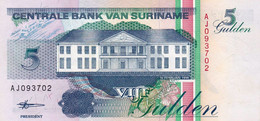 Surinam 5 Gulden 1998 UNC P-136b "free Shipping Via Regular Air Mail (buyer Risk)" - Surinam