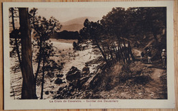 83 : La Croix De Cavalaire - Sentier Des Douaniers - Animée : Petite Animation - (n°23182) - Cavalaire-sur-Mer