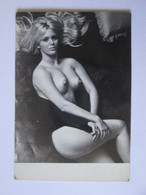 Beaux Nus Erotiques Petit Calendrier Roumain De 1970/Fine Erotic Nudes Romanian Small Calendar From 1970 - Petit Format : 1961-70