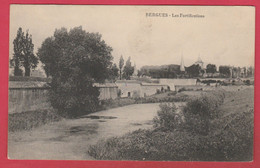 Bergues - Les Fortifications  ( Voir Verso ) - Bergues