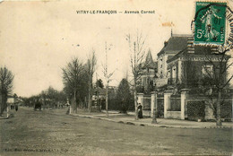 Vitry Le François * Avenue Carnot - Vitry-le-François