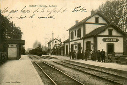 Sillery * La Gare * Arrivée Train Locomotive Machine * Ligne Chemin De Fer De La Marne - Sillery