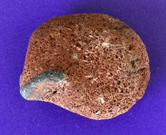 Red Stone From Red Beach Of Santorini Island Greece, 62 G - Minéraux