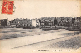 Courseulles Sur Mer         14       Les Grands Parcs Aux Huitres     (voir Scan) - Courseulles-sur-Mer