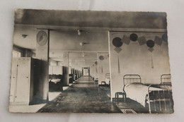 Delcampe - Cpm, Ecole Normale D'instituteurs D'Arras, Un Des Dortoirs, Pas De Calais 62 - Arras