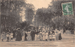 03-NERIS-LES-BAINS- UN JOUR DE FÊTE DE BIENFAISANCE A PARC DE LA PROMENADE - Neris Les Bains