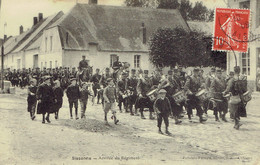 02 Sissonne Arrivée Du 45eme Régiment D'infanterie En Fanfare - Sissonne