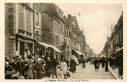 Pontivy * La Rue De Neuillac * Marché Foire - Pontivy