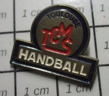 1822 Pin's Pins / Beau Et Rare / THEME : SPORTS / CLUB HAND-BALL TCMS TOULOUSE - Handball