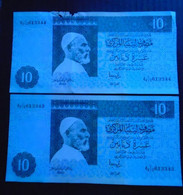 LIBYA , P 61b  ,  10 Dinars  ,  ND 1991 ,  UNC + Defect  Neuf  + Abîmé , 2 Notes - Libyen