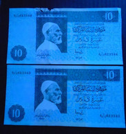 LIBYA , P 61b  ,  10 Dinars  ,  ND 1991 ,  UNC + Defect  Neuf  + Abîmé , 2 Notes - Libya