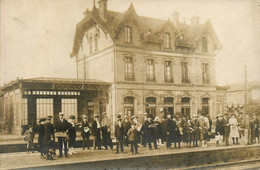 Blanc Mesnil Drancy * Carte Photo * La Gare * Les Quai Et Les Voyageurs * Ligne Chemin De Fer Seine St Denis - Drancy