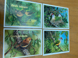 Birds X 4 Cock Island Stamp From Hong Kong MNH - Storia Postale